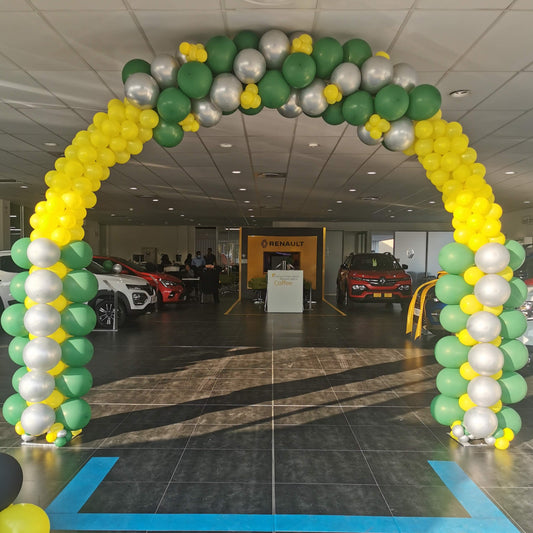 Mixed Cluster & Spiral Balloon Arch | Custom Balloon Décor