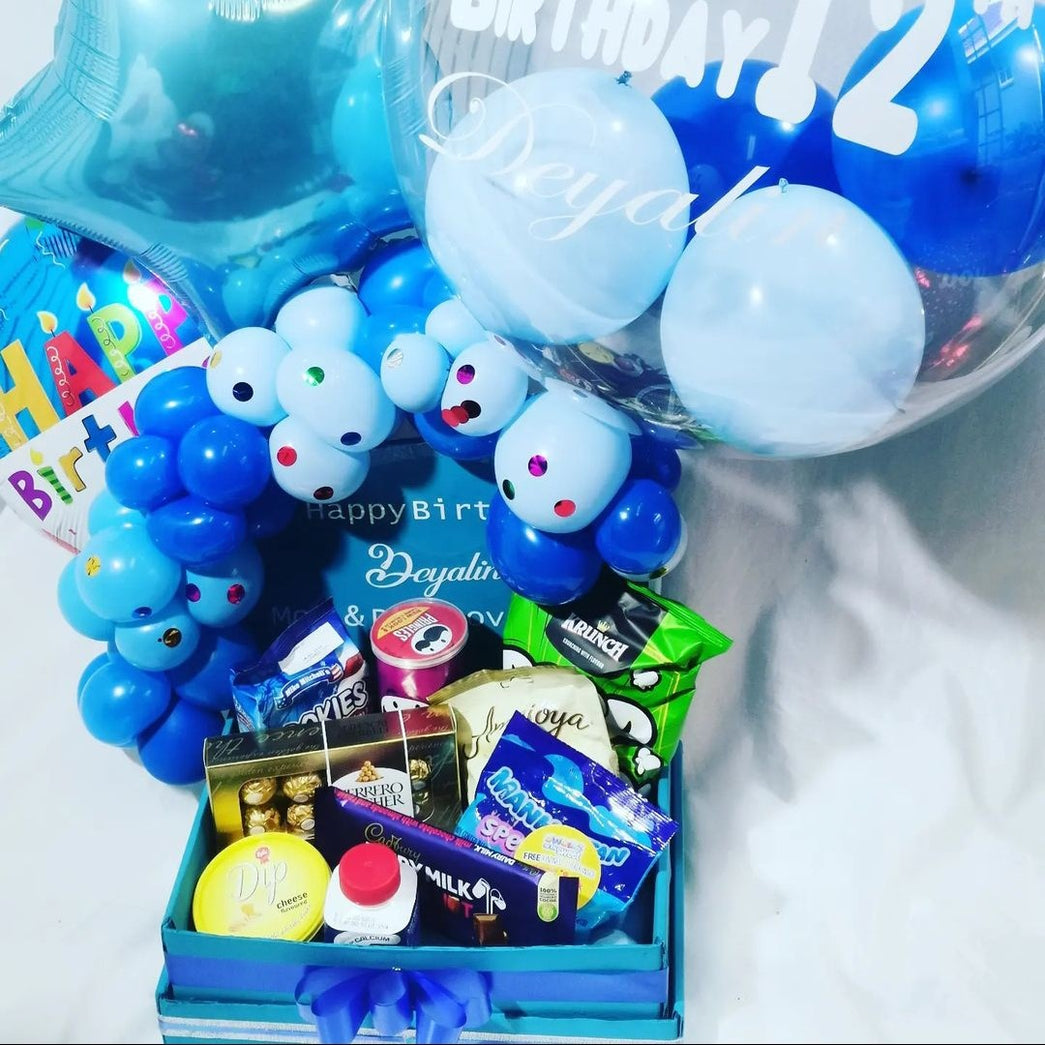 Personalised Birthday Bobo Balloon & Sweet Box | Balloon Garland