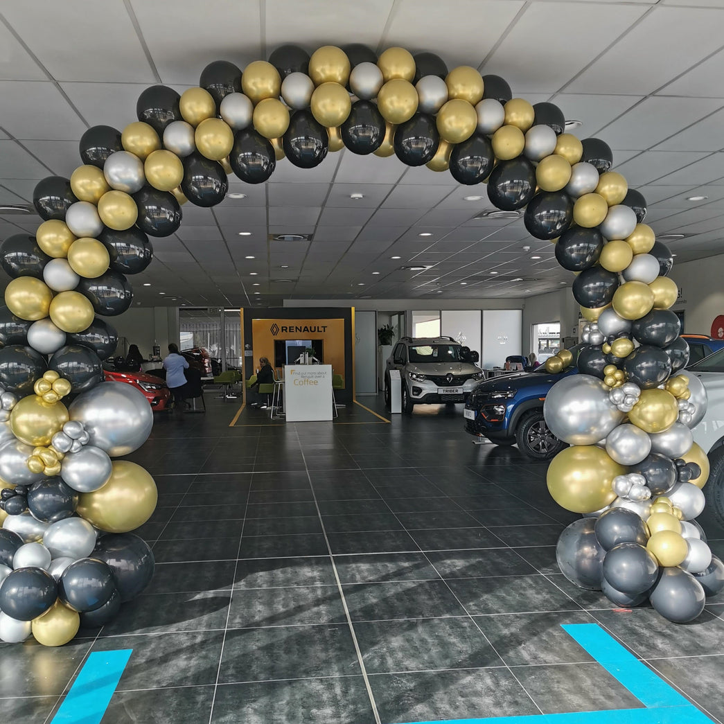 Traditional Balloon Arch With Oversized Pillars | Gauteng